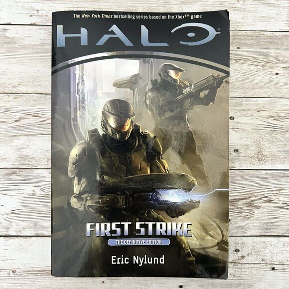 4/$25 Halo : First Strike by Eric Nylund (2010, Trade Paperback) - Picture 2 of 6